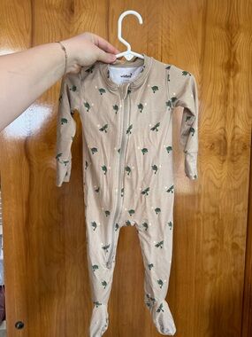 WILDBIRD sleeper; baby pajamas; bird pajamas